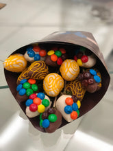 Cargar imagen en el visor de la galería, Ramo M&amp;M&#39;s